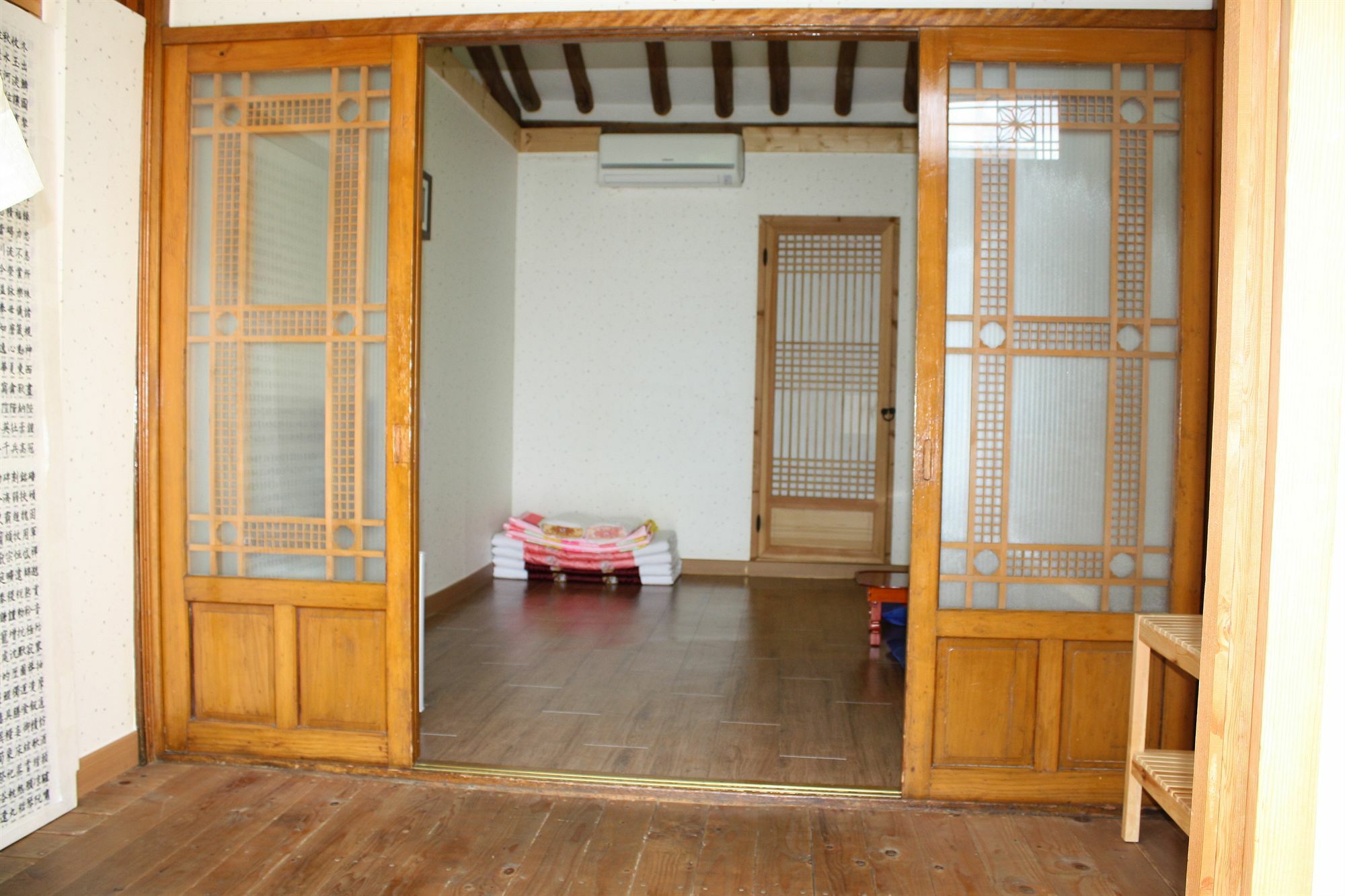 Dukmanjae Hotel Jeonju Exterior foto