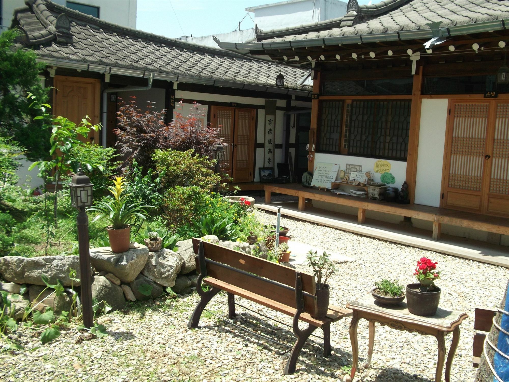 Dukmanjae Hotel Jeonju Exterior foto