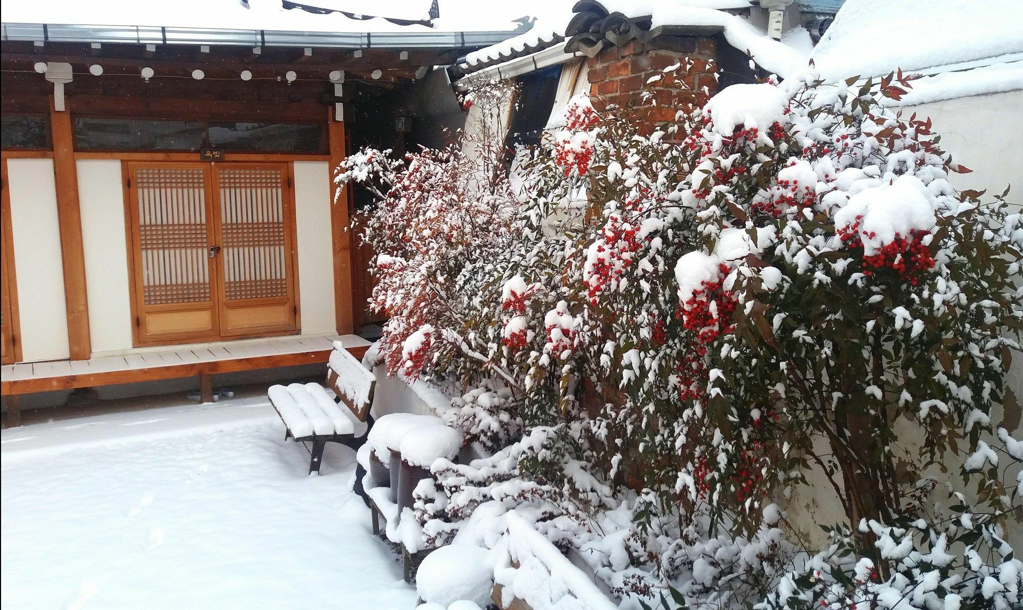 Dukmanjae Hotel Jeonju Exterior foto